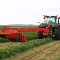 Cutting hay